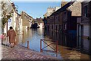 Durant l'hiver 2000-2001, la Vilaine a connu plusieurs crues de grandes amplitudes.
